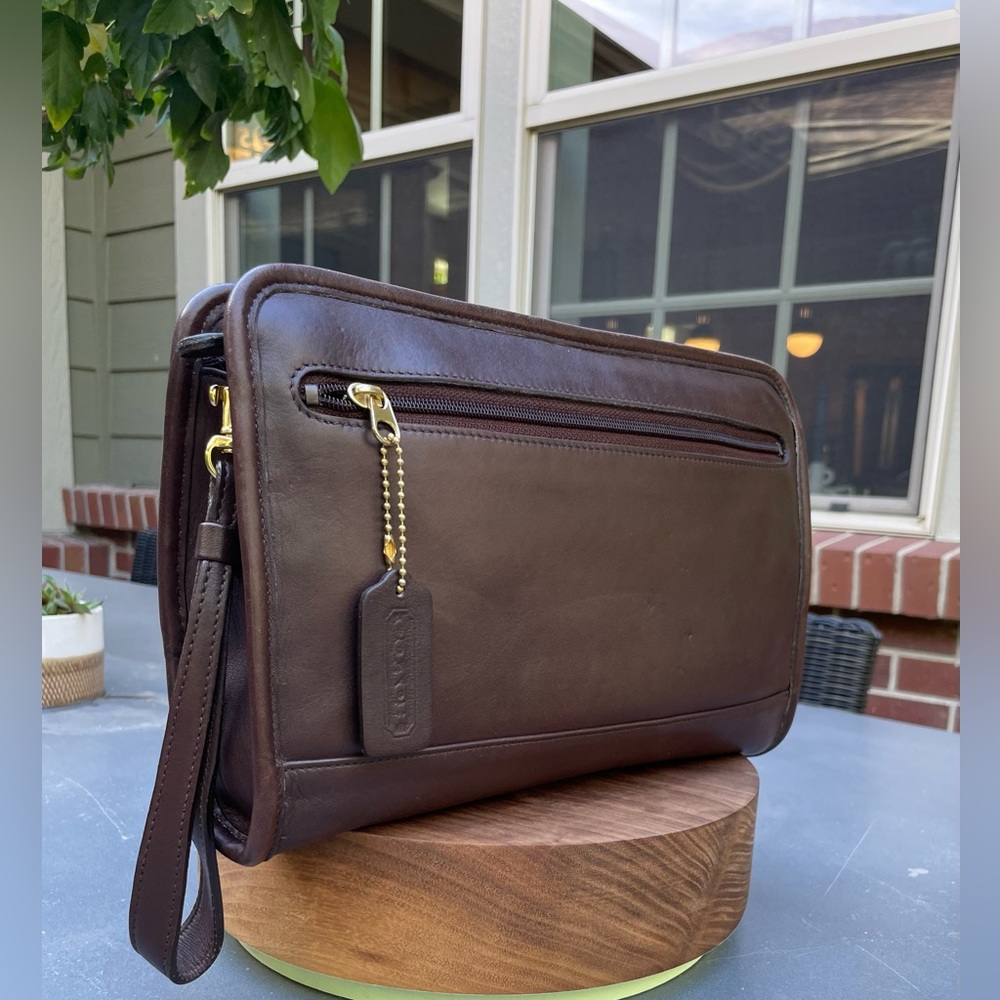 COACH Vintage International Clutch #9833 - mahogany